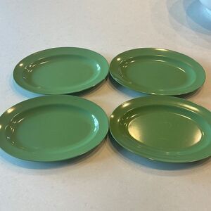Hoover melamine ware 4 oval plates great shape vintage grass green.